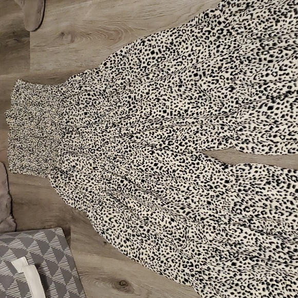 The nines small maternity wide legged jumpsuit rompers cheetah - Picture 1 of 7